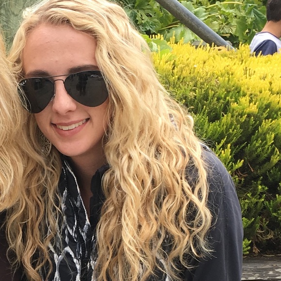 Meet your Posher, Morgan - Picture 1 of 1